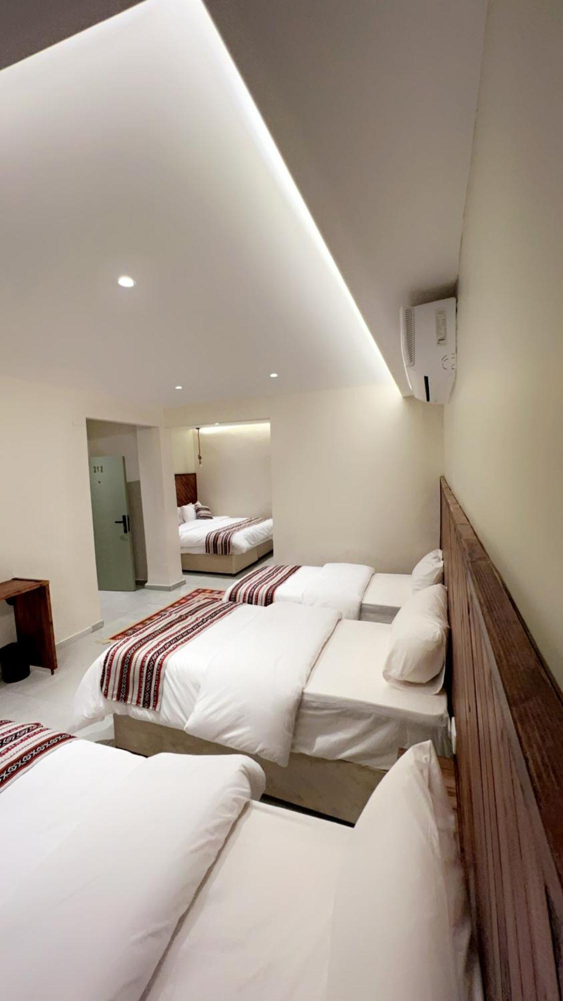 Jawad Hotel By Sandra Amman Luaran gambar